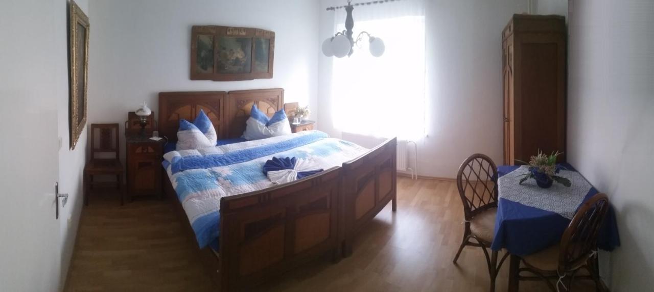 Vila Patricie Лугачовице Экстерьер фото